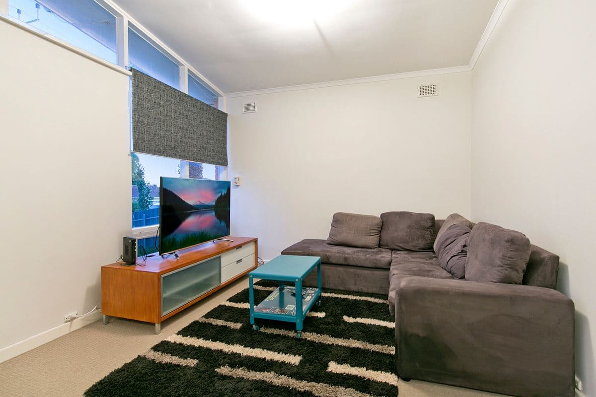 5 Eyre Crescent, Valley View SA 5093, Valley View - Thumbnail 4