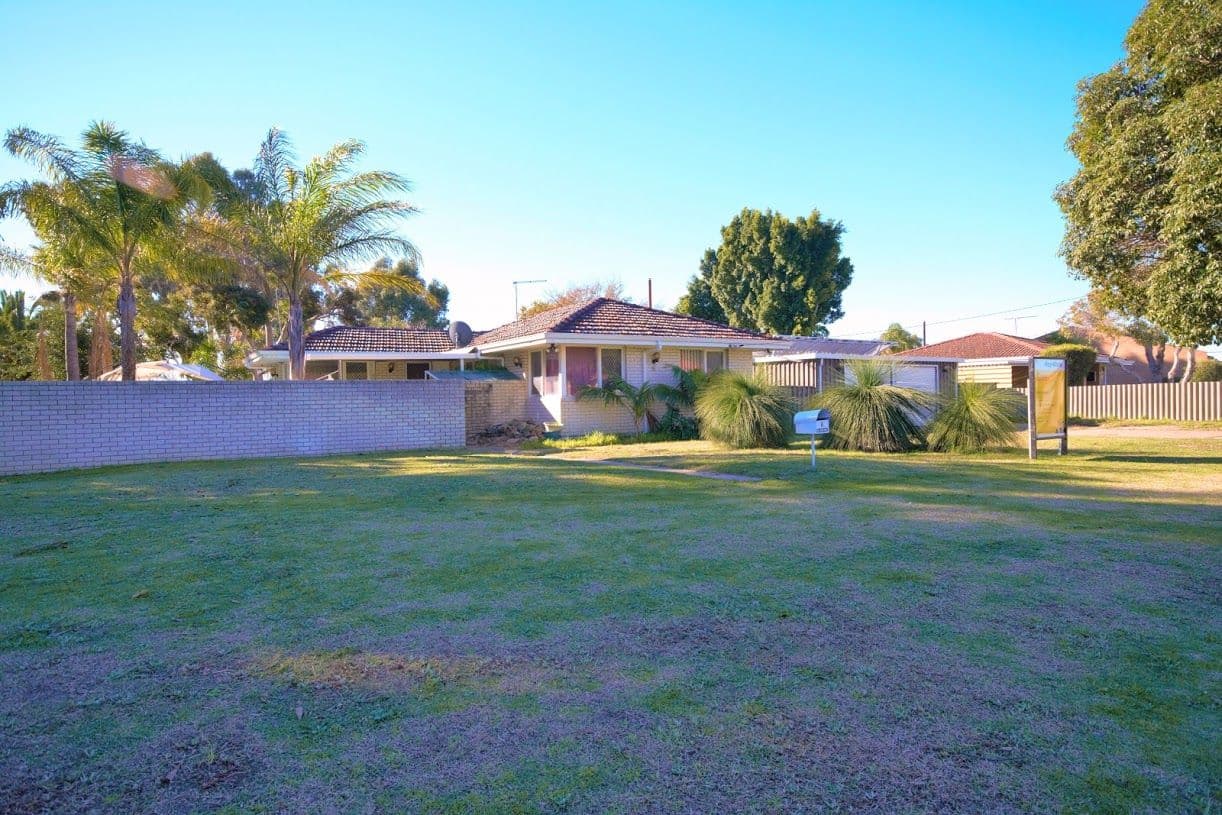 6 Rudkin Place, Koondoola WA 6064, Koondoola - Thumbnail 2