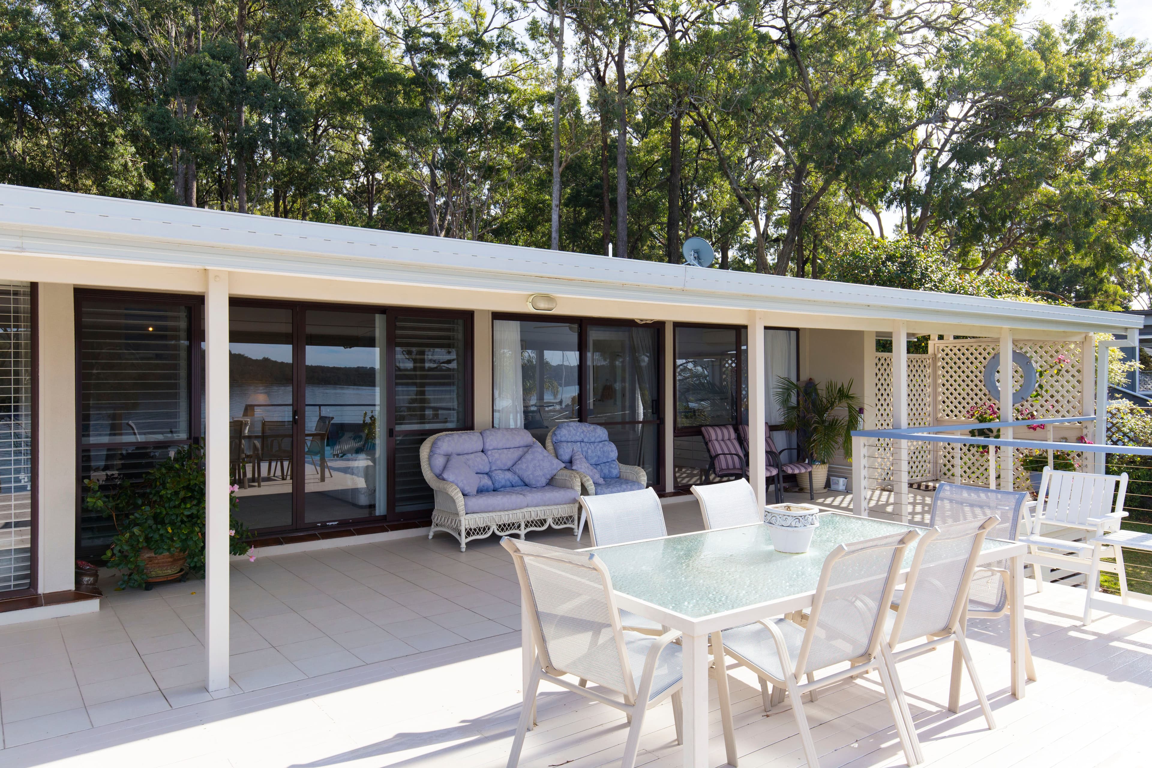 102 Cove Boulevard, North Arm Cove - Thumbnail 6