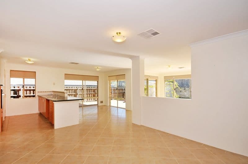 88 Pinegrove Avenue, Ellenbrook WA 6069, Ellenbrook - Thumbnail 7
