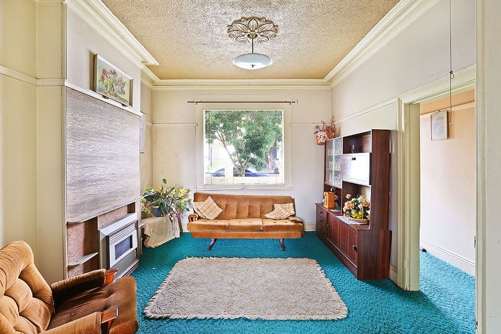 6 Searl Street, Petersham - Thumbnail 2
