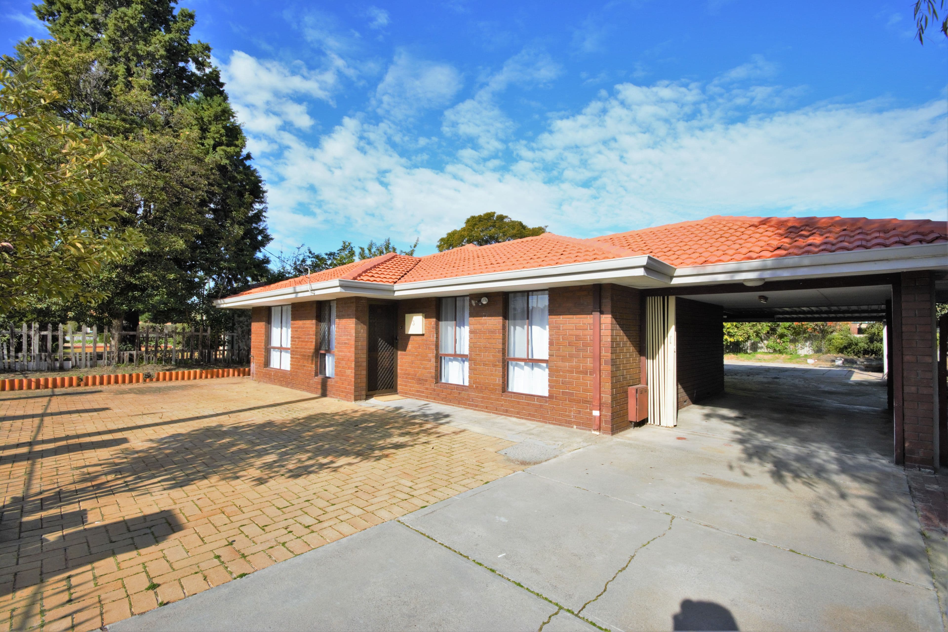 3 Edgington Crescent, Koondoola WA 6064, Koondoola - Thumbnail 2