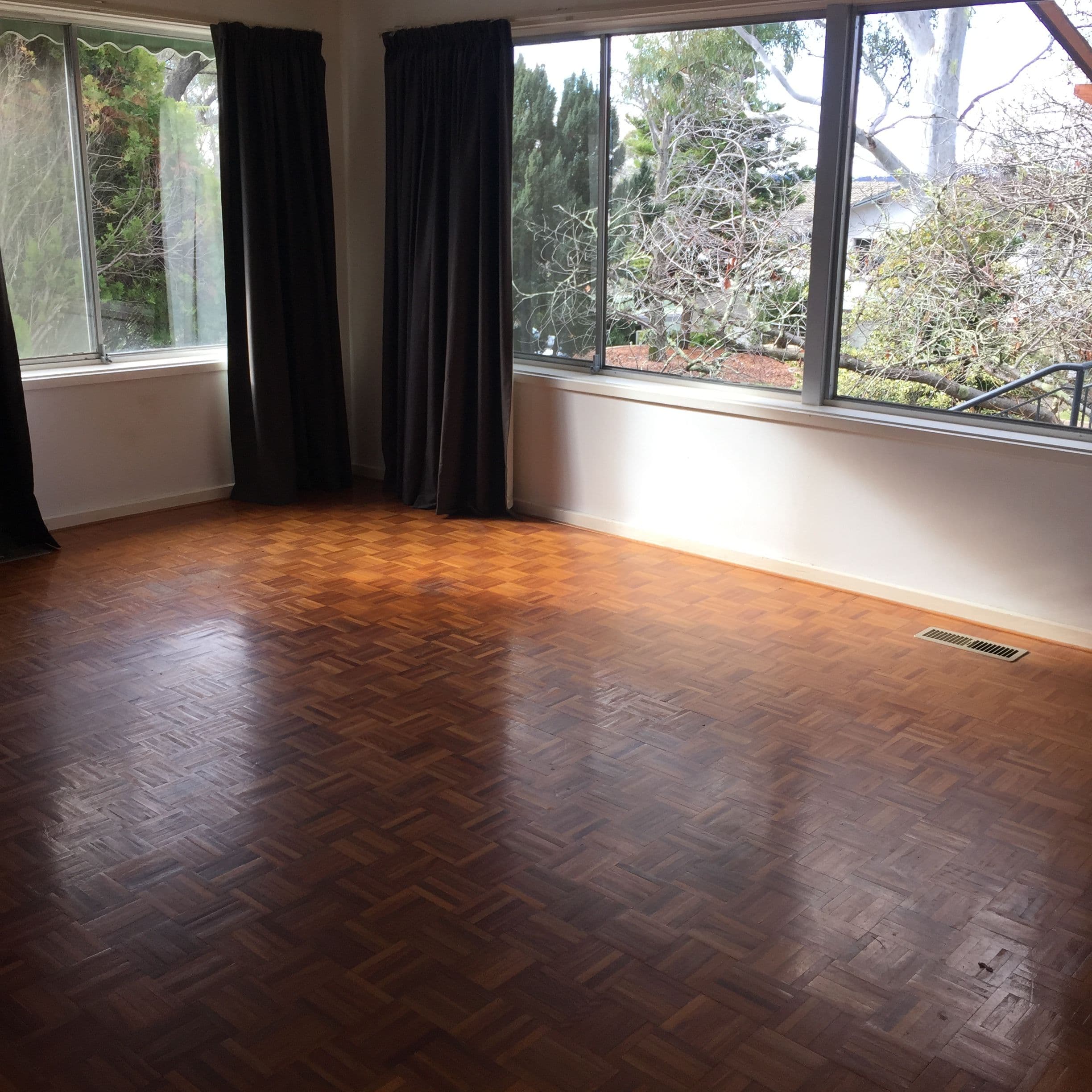 28 Wilsmore Crescent, Chifley ACT 2606, Chifley - Thumbnail 2