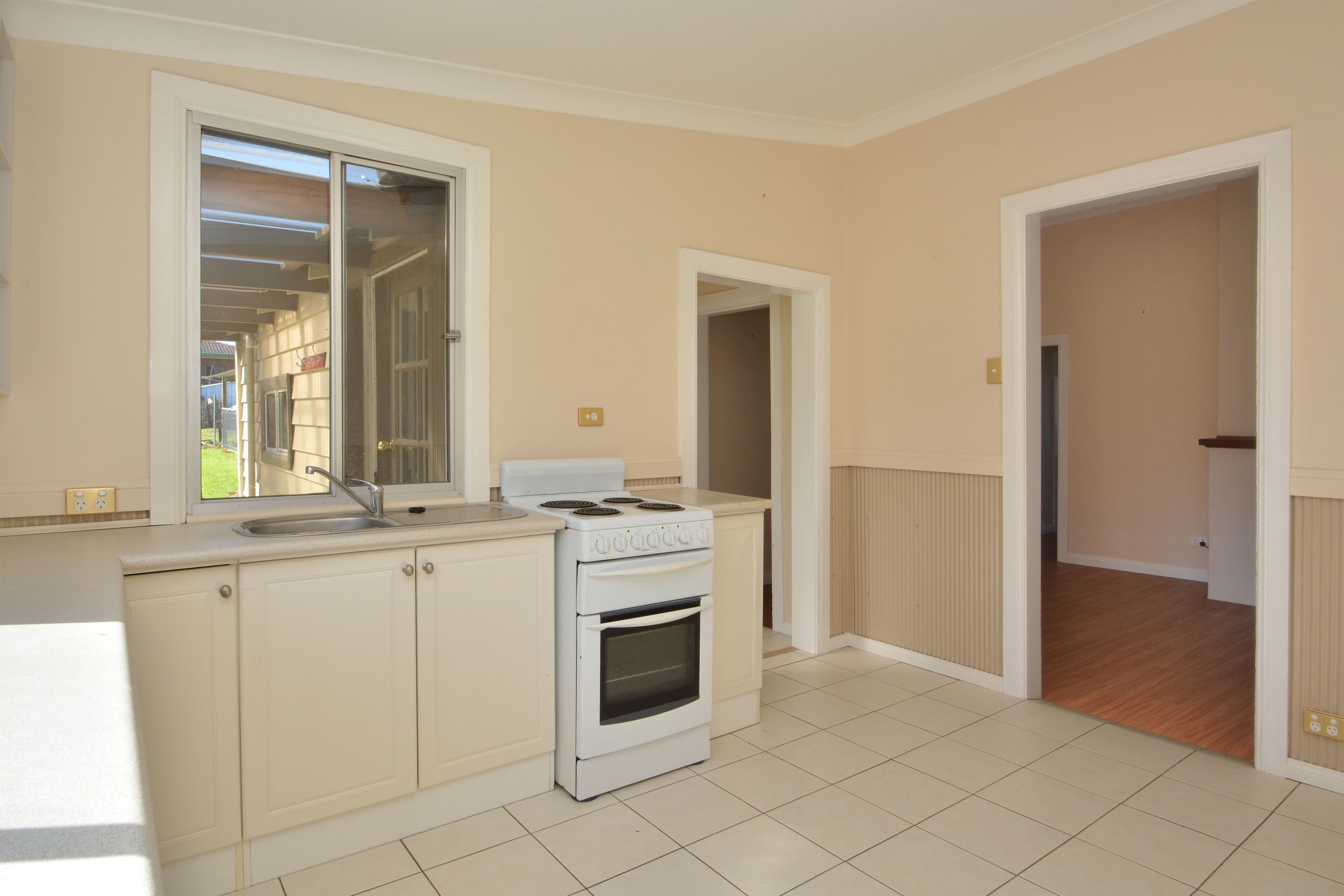 133 Prince Street, Clarence Town - Thumbnail 2