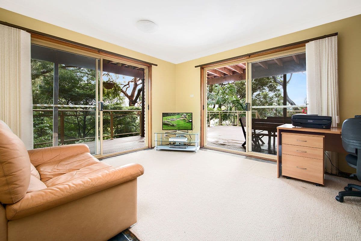 57 Bignell Street, Illawong - Thumbnail 4