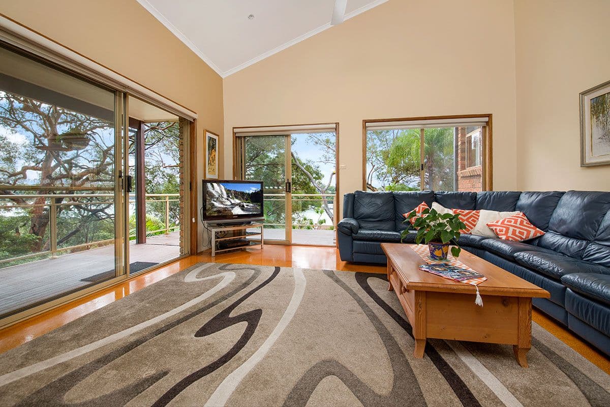 57 Bignell Street, Illawong - Thumbnail 6
