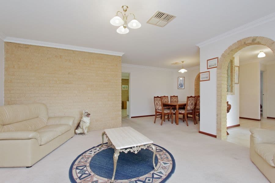 4 Timberlane Crescent, Beechboro WA 6063, Beechboro - Thumbnail 8