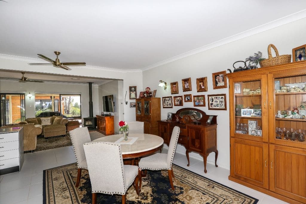 456 Saal Road, Spring Creek QLD 4361, Spring Creek - Thumbnail 2