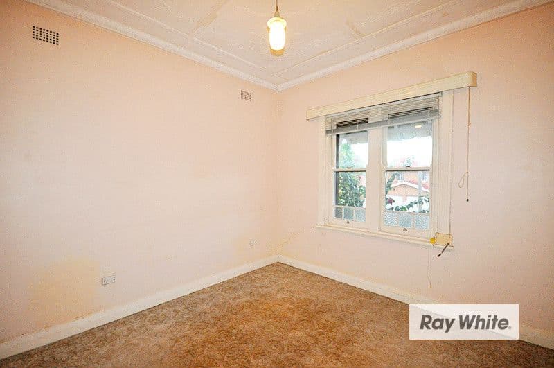 27 Kent Street, Regents Park - Thumbnail 4