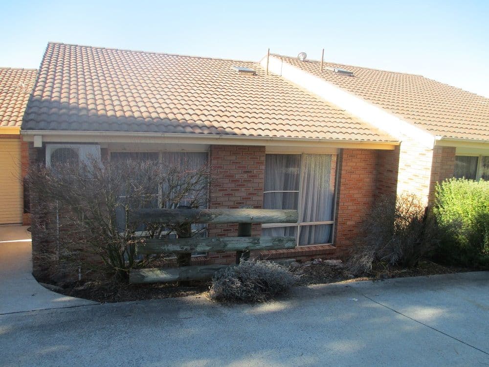 18/15 Scarfe Close, Gordon ACT 2906, Gordon - Image 1