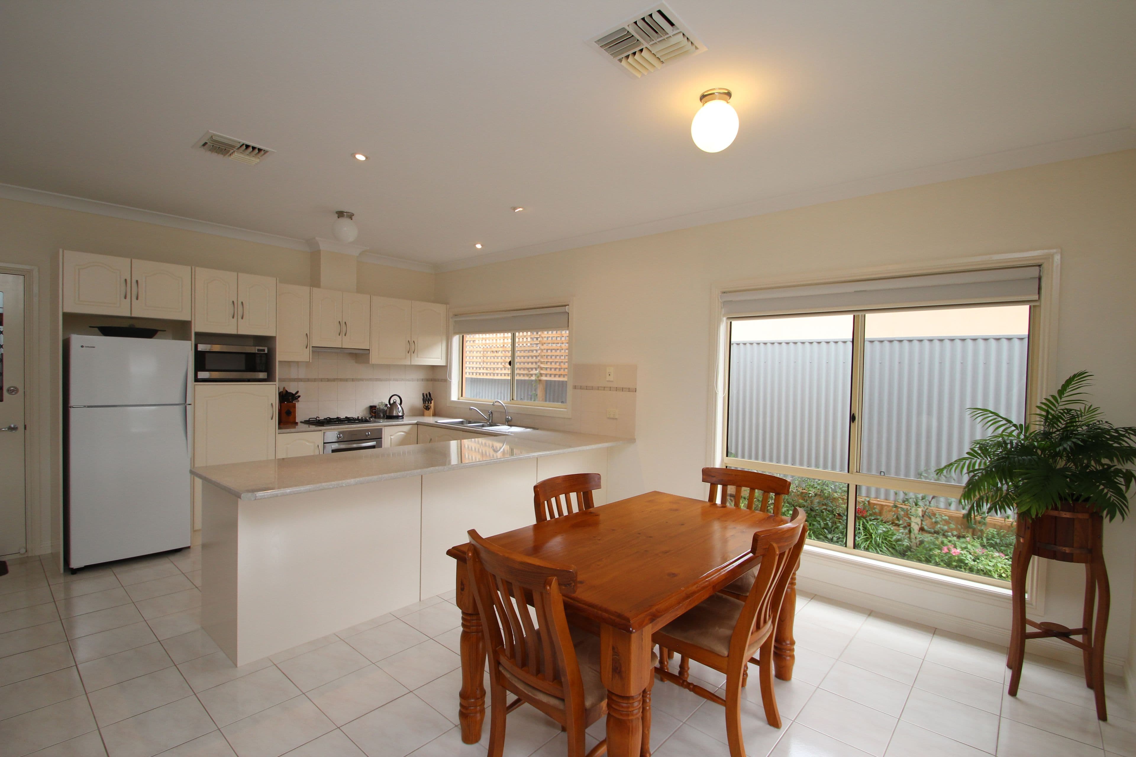 10 Harriett Street, Clare SA 5453, Clare - Thumbnail 6