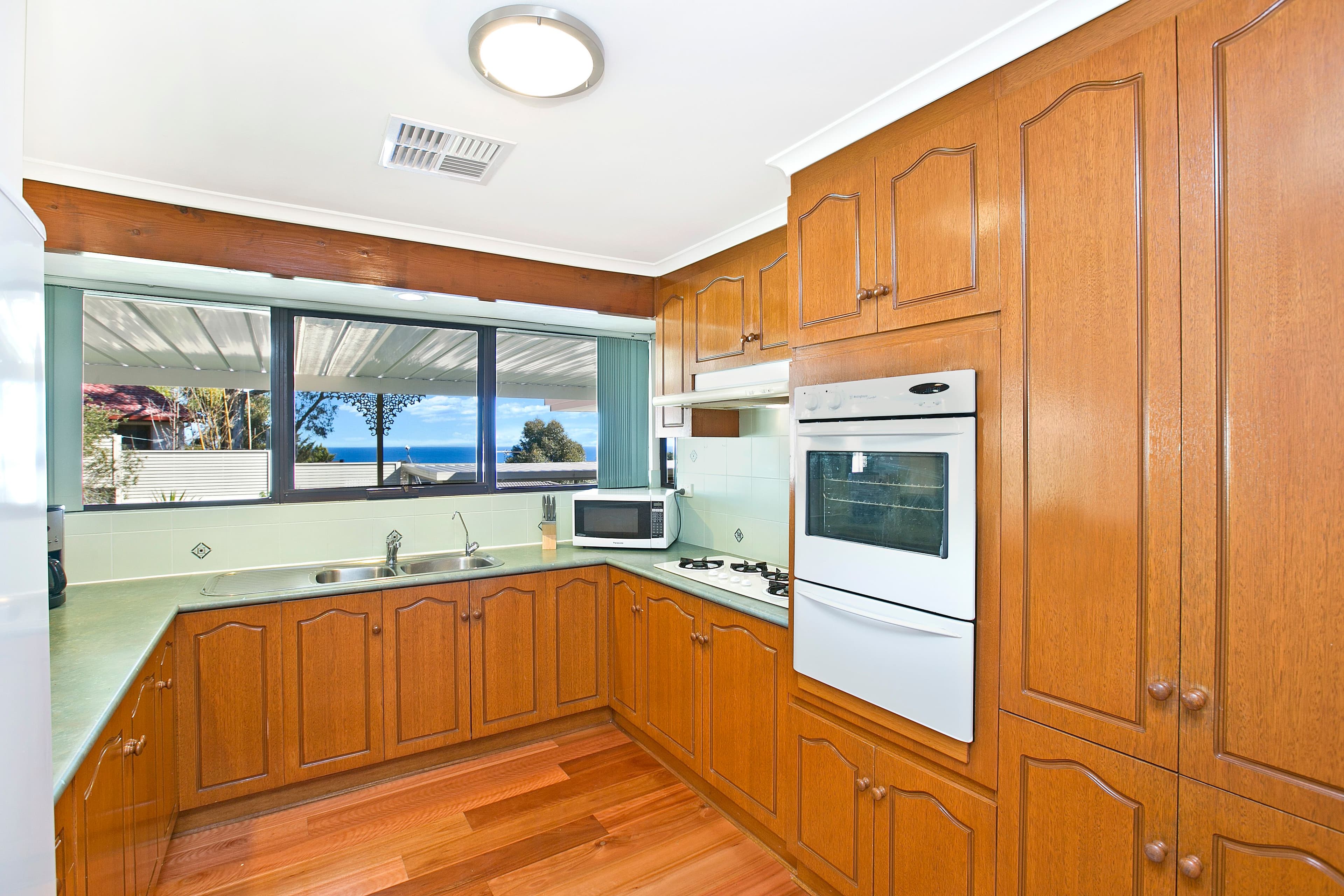 7 Narida Street, Hallett Cove SA 5158, Hallett Cove - Thumbnail 7