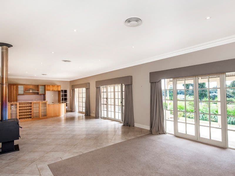 56 Murray Grey Circle, Lower Chittering WA 6084, Lower Chittering - Thumbnail 7