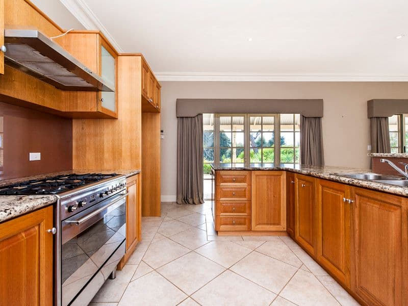 56 Murray Grey Circle, Lower Chittering WA 6084, Lower Chittering - Thumbnail 8