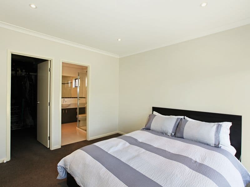 13 MacFarlane Street, Marshall VIC 3216, Marshall - Thumbnail 3