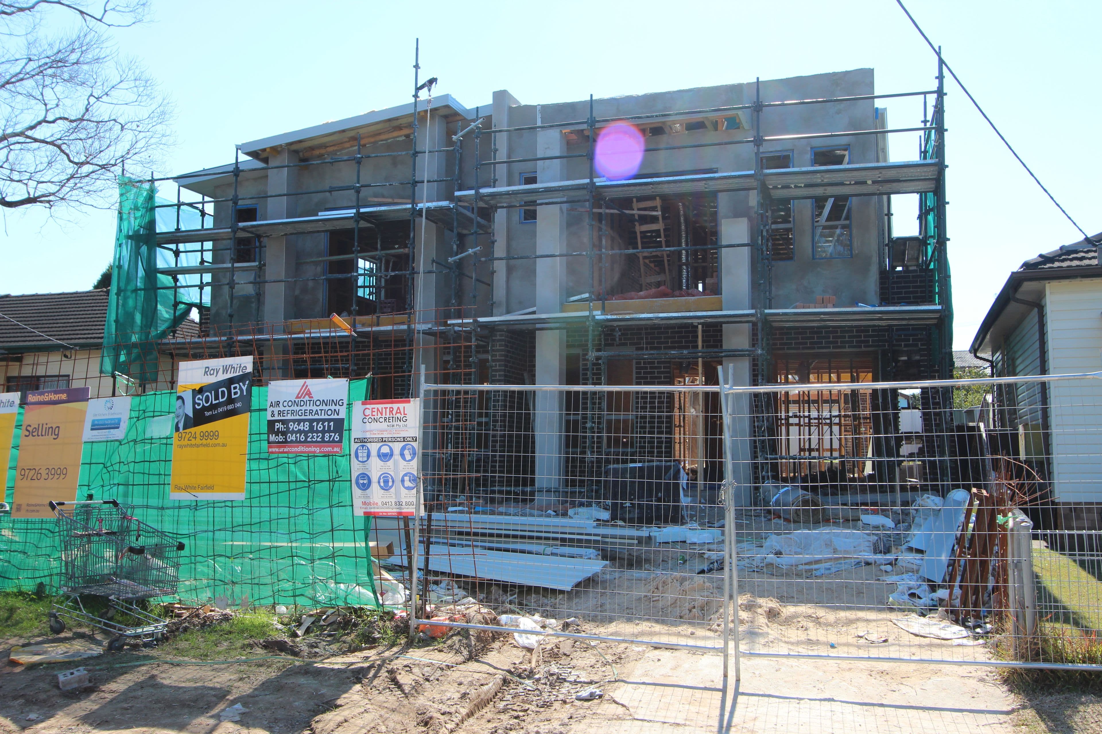 37 Farnsworth Avenue, CAMPBELLTOWN NSW 2560, Campbelltown - Image 1