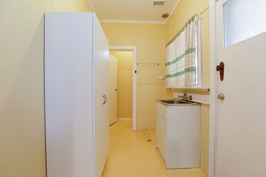 42 Ross Street, Cloverdale WA 6105, Cloverdale - Thumbnail 8