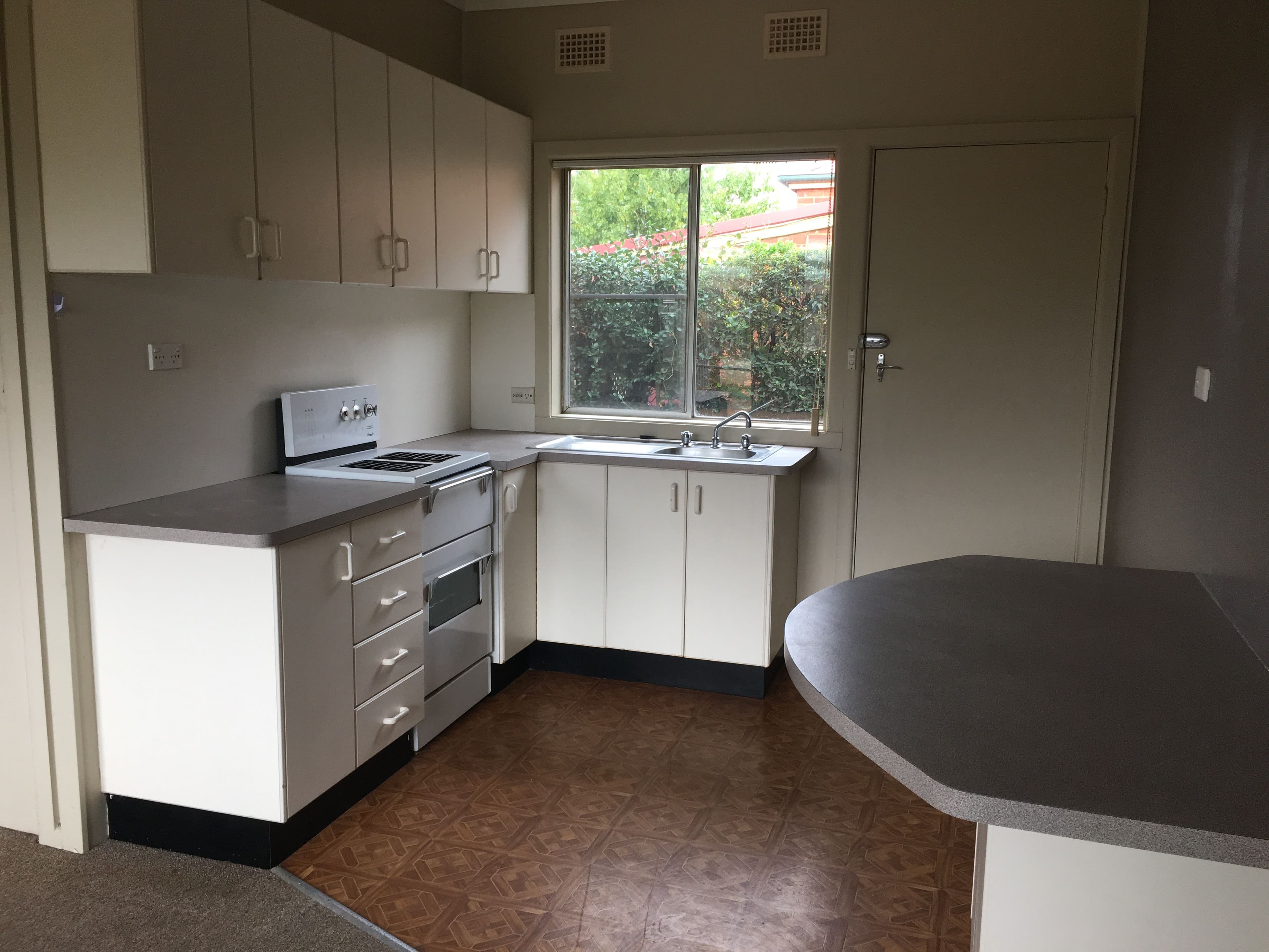 41 Bushman Street, Parkes NSW 2870, Parkes - Thumbnail 2