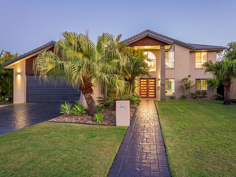 11 Lakeshore Drive, Helensvale QLD 4212, Helensvale - Thumbnail 2
