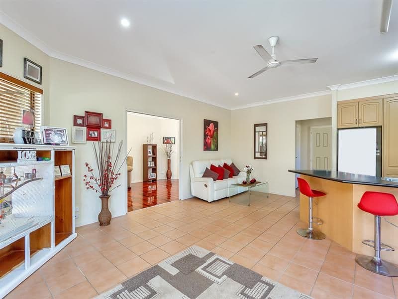 6 Belmont Drive, Varsity Lakes QLD 4227, Varsity Lakes - Thumbnail 5