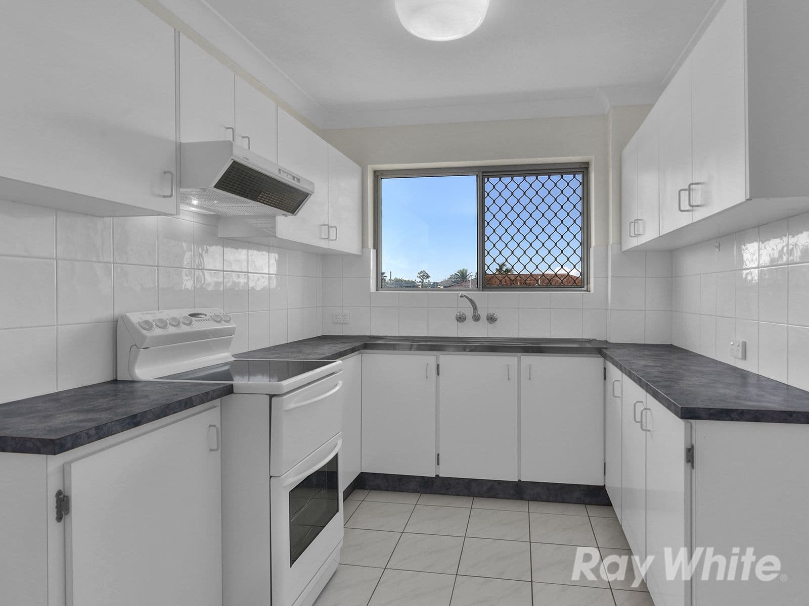 11 Lasseter Street, Kedron QLD 4031, Kedron - Thumbnail 7