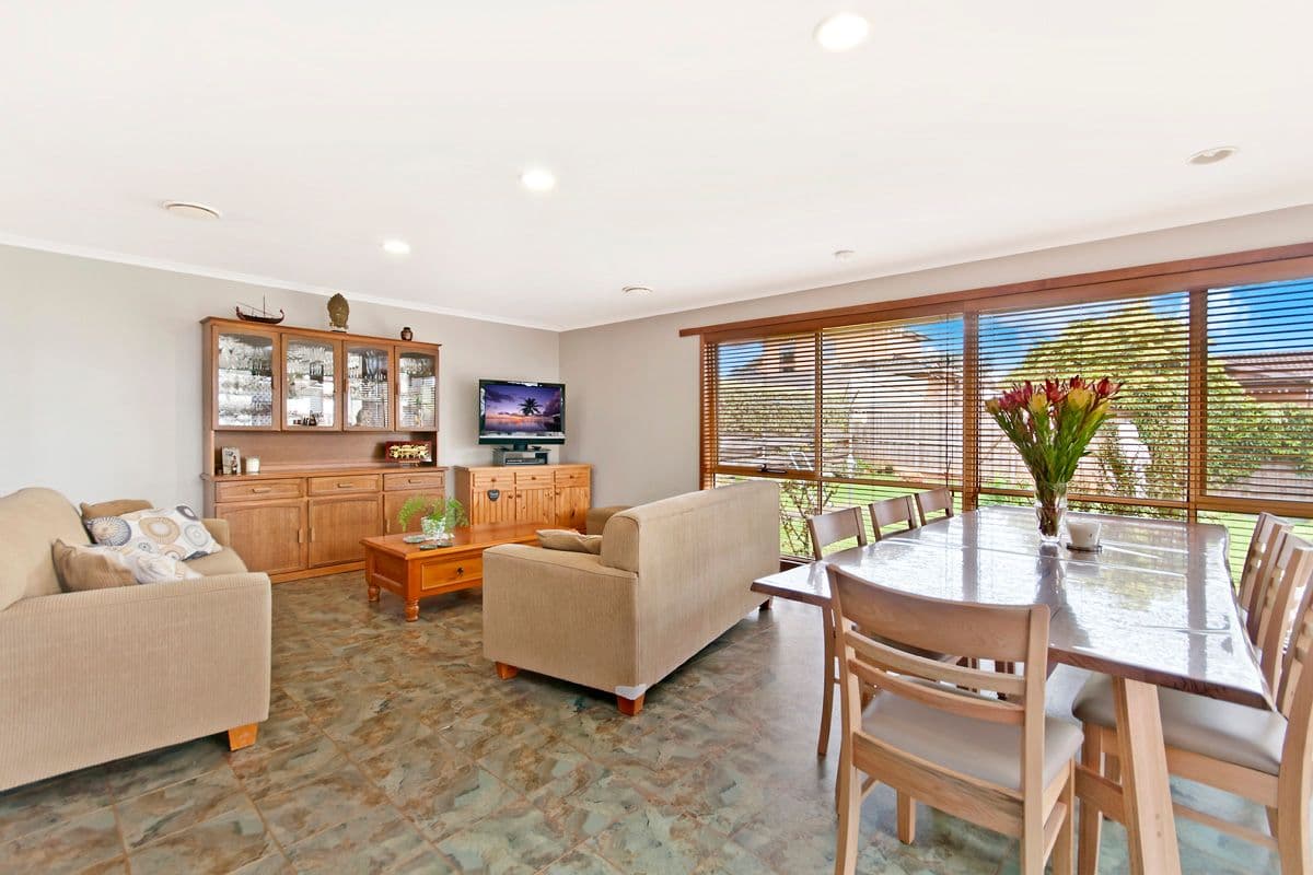 5 Carramar Crescent, Warrnambool VIC 3280, Warrnambool - Thumbnail 4