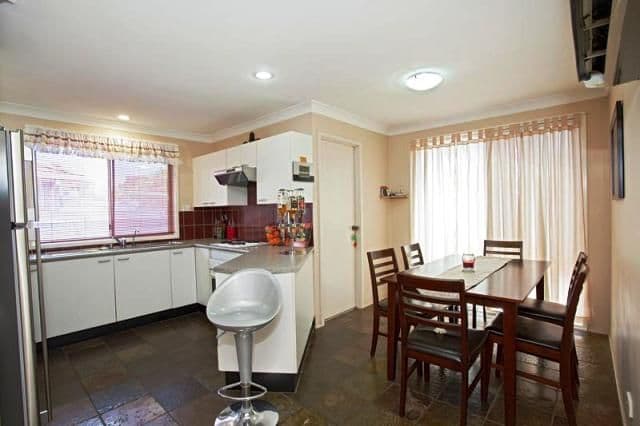 1/5 Enderby Close, Hinchinbrook NSW 2168, Hinchinbrook - Thumbnail 3