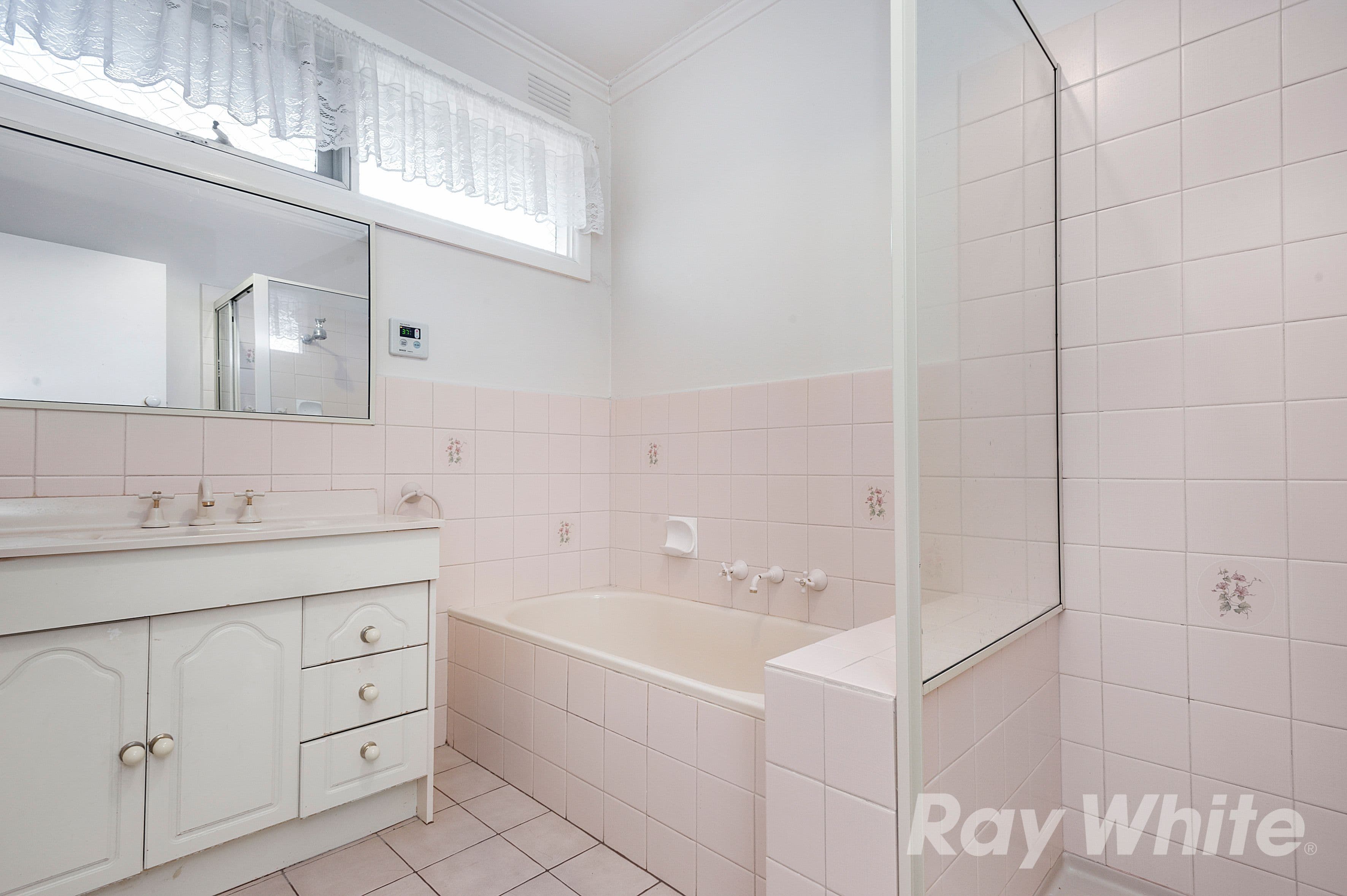 46 Townsend Street, Glen Waverley VIC 3150, Glen Waverley - Thumbnail 8