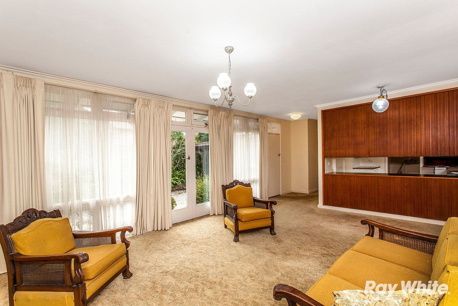 5 Kingsclere Street, Vermont VIC 3133, Vermont - Thumbnail 4