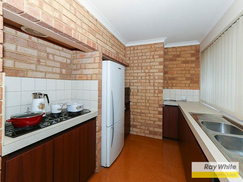 16 Calais Way, Sorrento WA 6020, Sorrento - Thumbnail 4
