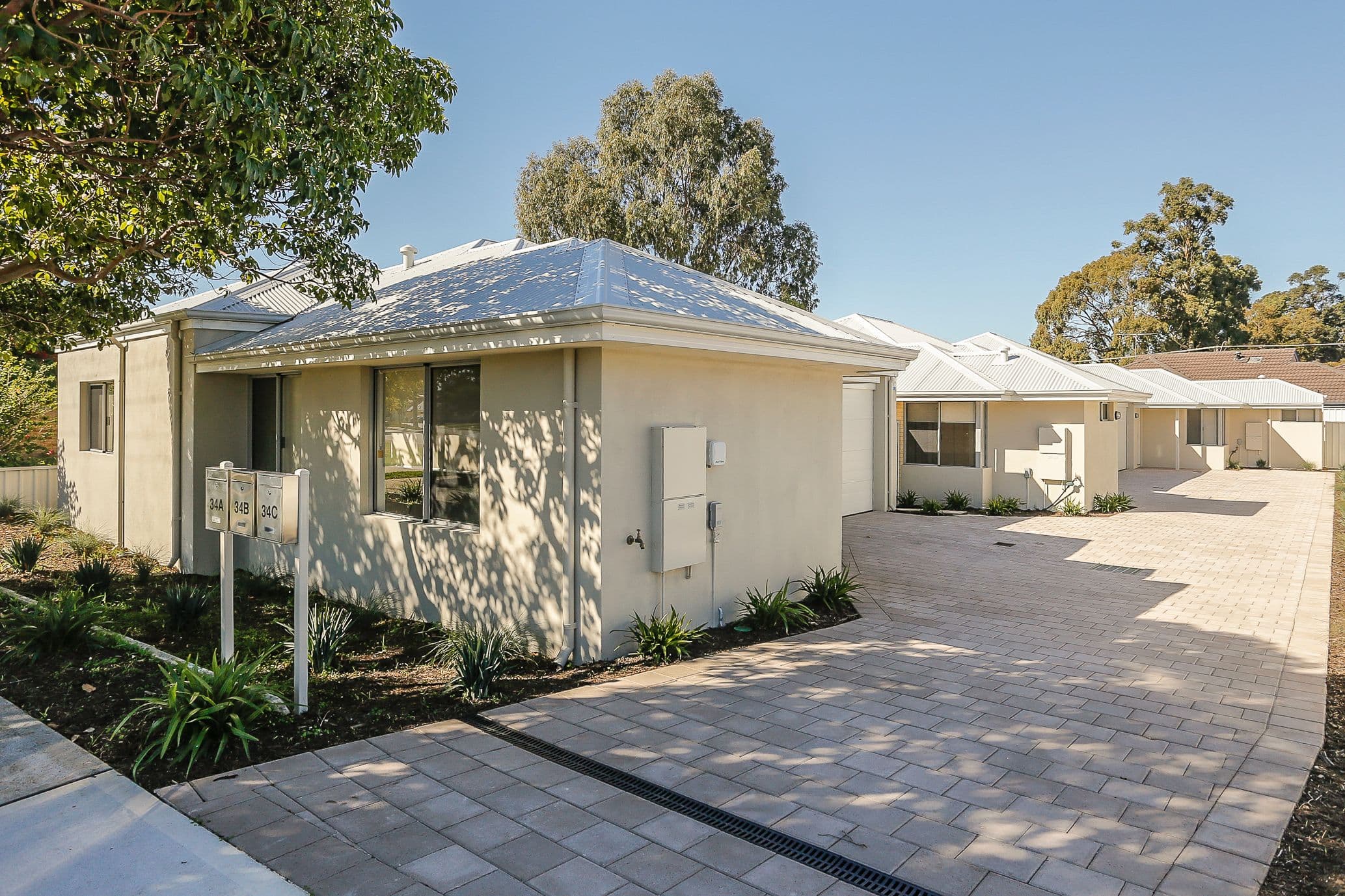 34A Ravenswood Drive, Nollamara WA 6061, Nollamara - Thumbnail 2