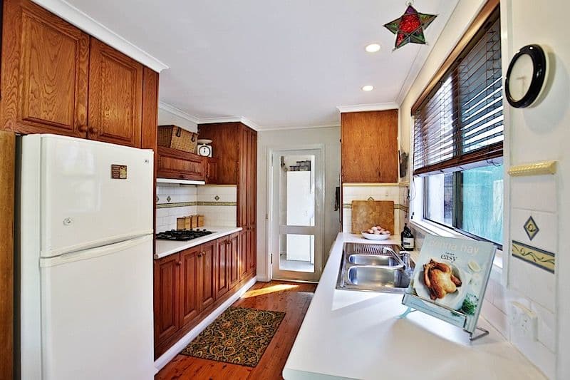 52 Roycroft Avenue, Mount Warrigal - Thumbnail 3