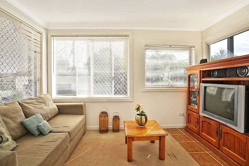 52 Roycroft Avenue, Mount Warrigal - Thumbnail 4