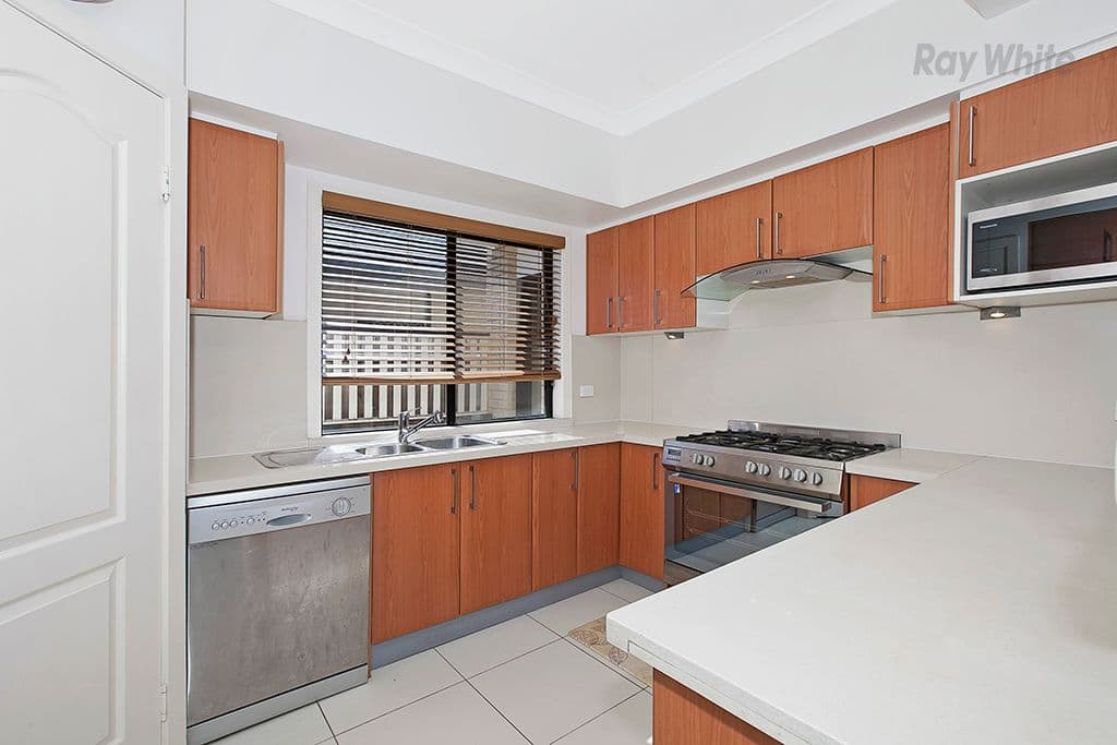 33 Kangaroo Street, North Lakes QLD 4509, North Lakes - Thumbnail 2