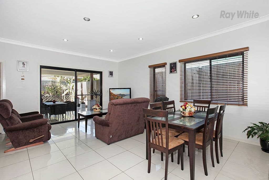 33 Kangaroo Street, North Lakes QLD 4509, North Lakes - Thumbnail 4