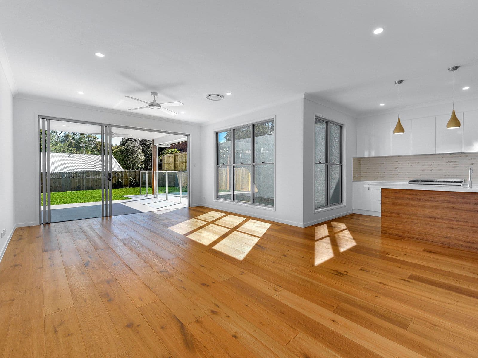 14 Sphinx Street, Balmoral QLD 4171, Balmoral - Thumbnail 2