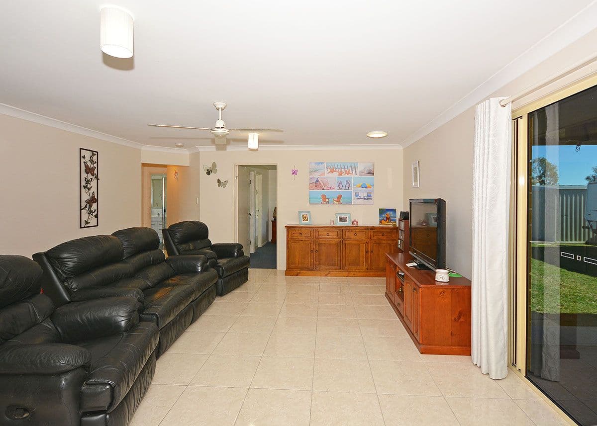 6 Isis Court, Eli Waters QLD 4655, Eli Waters - Thumbnail 4