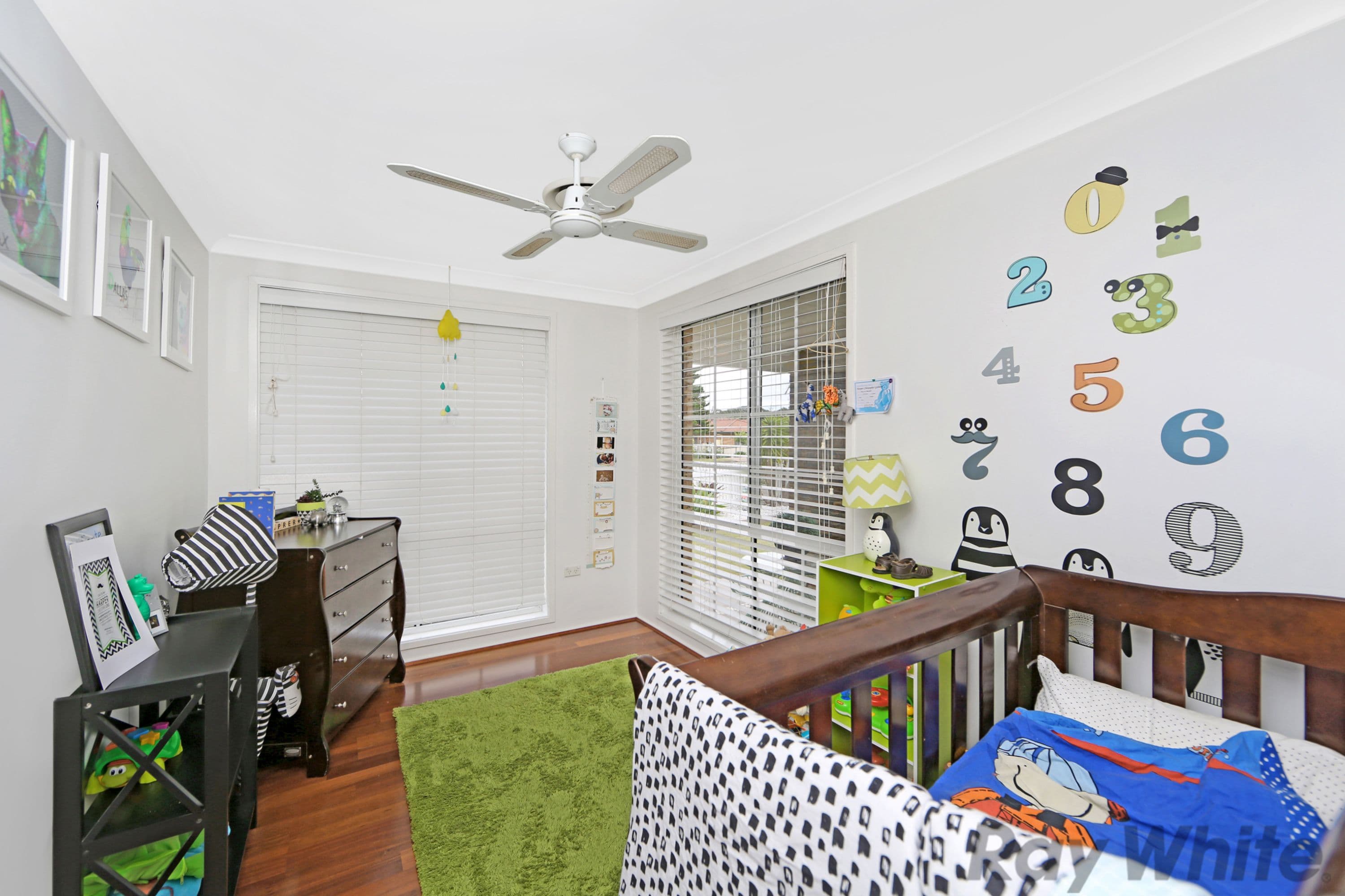 18 Parton Close, Buff Point - Thumbnail 5
