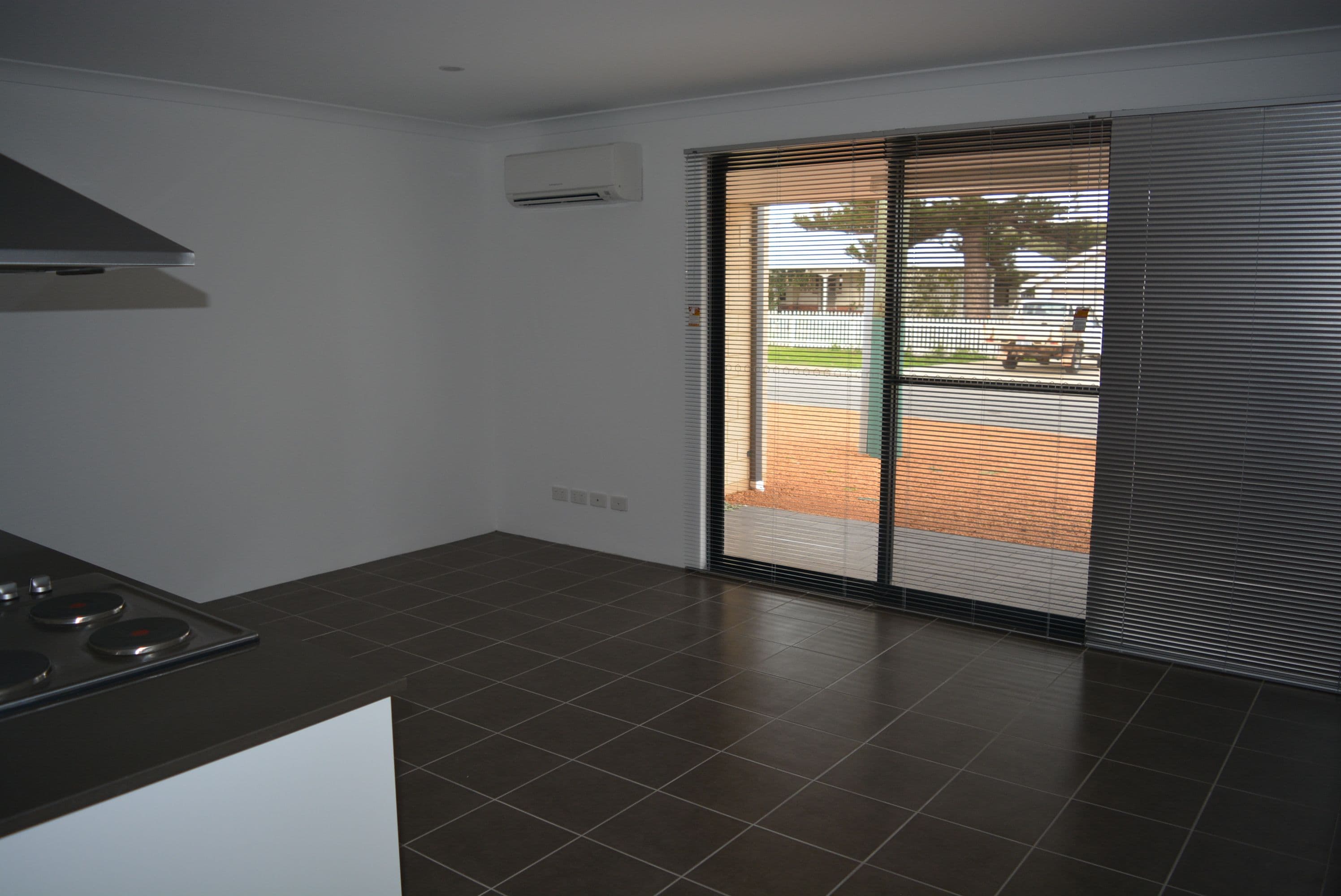 3B/20 Nichols Street, Beresford WA 6530, Beresford - Thumbnail 2