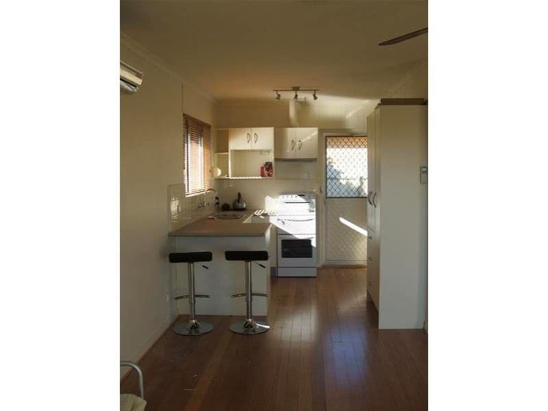 Unit 3/7 Neville Avenue, Christies Beach SA 5165, Christies Beach - Thumbnail 2