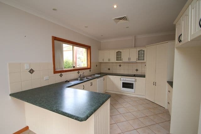 7 March Court, Clare SA 5453, Clare - Thumbnail 8