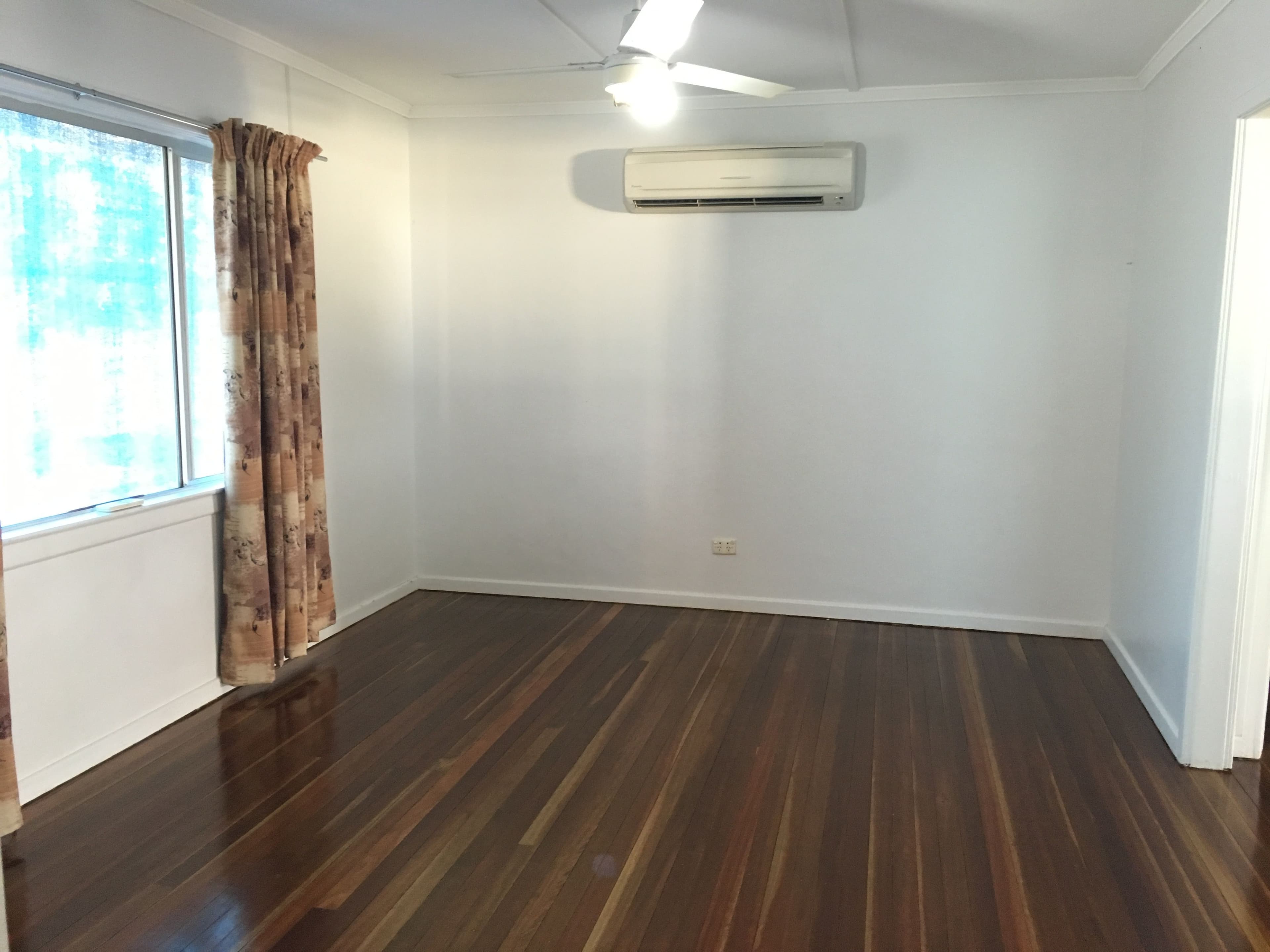 16 Emerald Street, Mount Isa QLD 4825, Mount Isa - Thumbnail 3