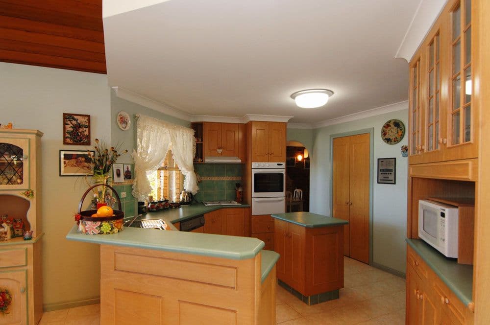 39 Sundance Way, Runaway Bay QLD 4216, Runaway Bay - Thumbnail 2