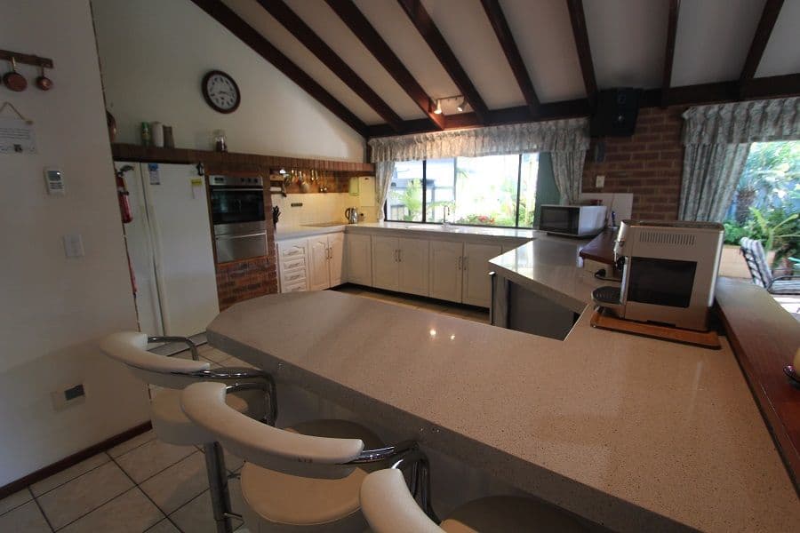 6 Oakapple Drive, Duncraig WA 6023, Duncraig - Thumbnail 3