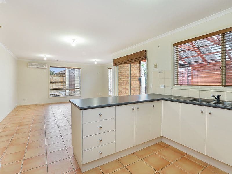 7 Malinda Crescent, Bell Park VIC 3215, Bell Park - Thumbnail 4