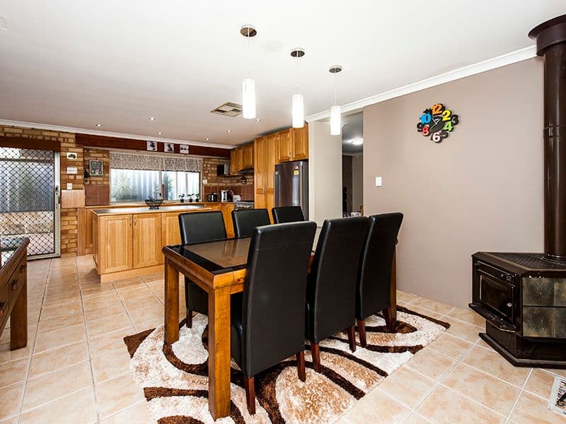 10 Muir Close, Waikiki WA 6169, Waikiki - Thumbnail 2