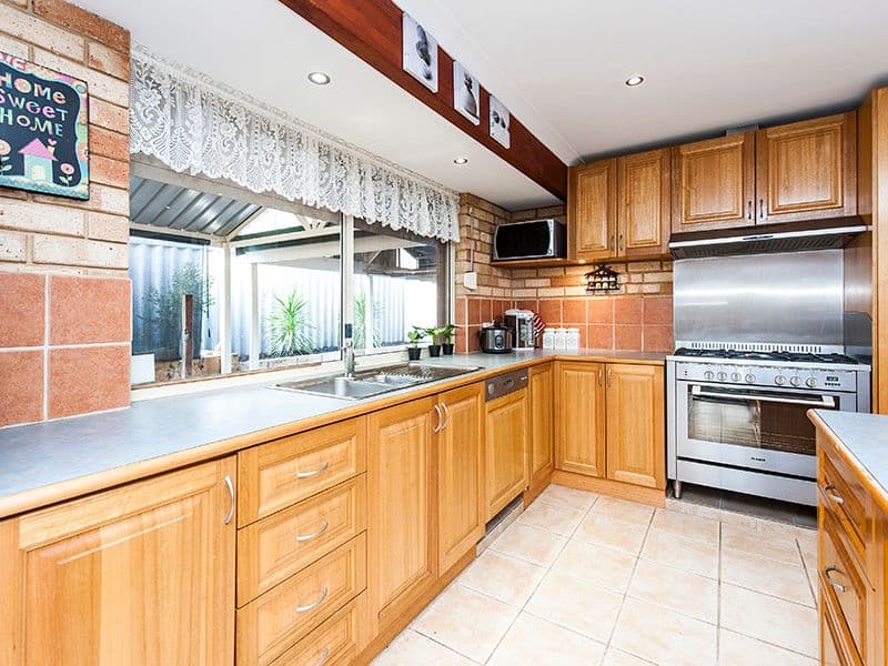 10 Muir Close, Waikiki WA 6169, Waikiki - Thumbnail 7