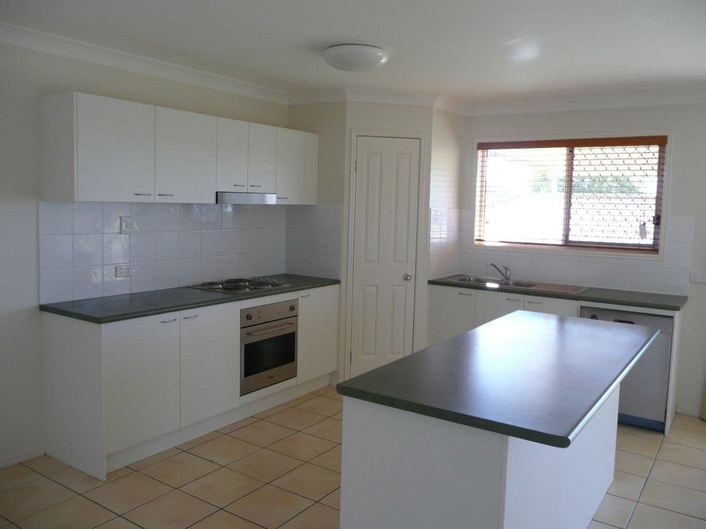 5 Kumnick Street, Upper Coomera QLD 4209, Upper Coomera - Thumbnail 2