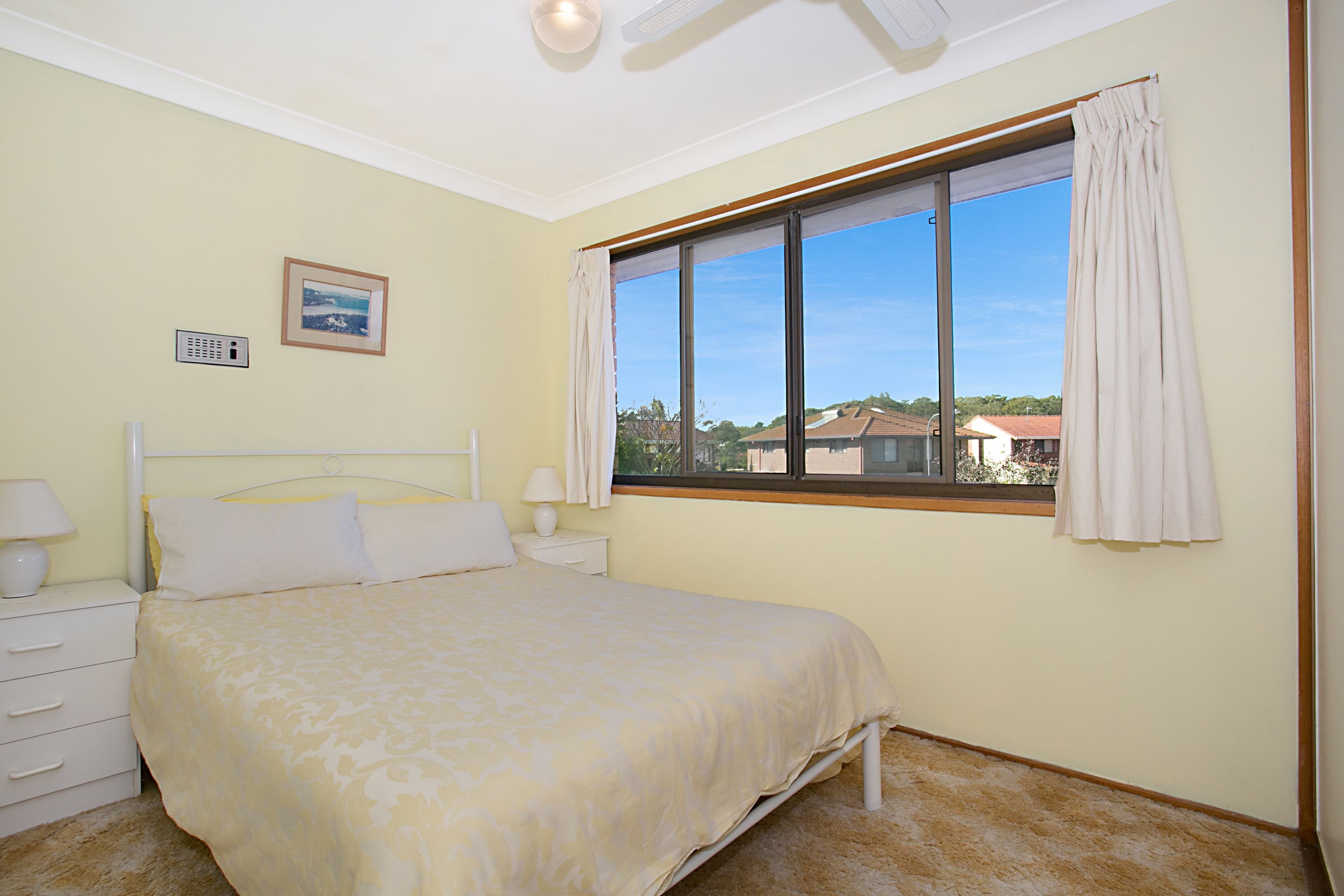 80 Christine Avenue, Burleigh Waters QLD 4220, Burleigh Waters - Thumbnail 7