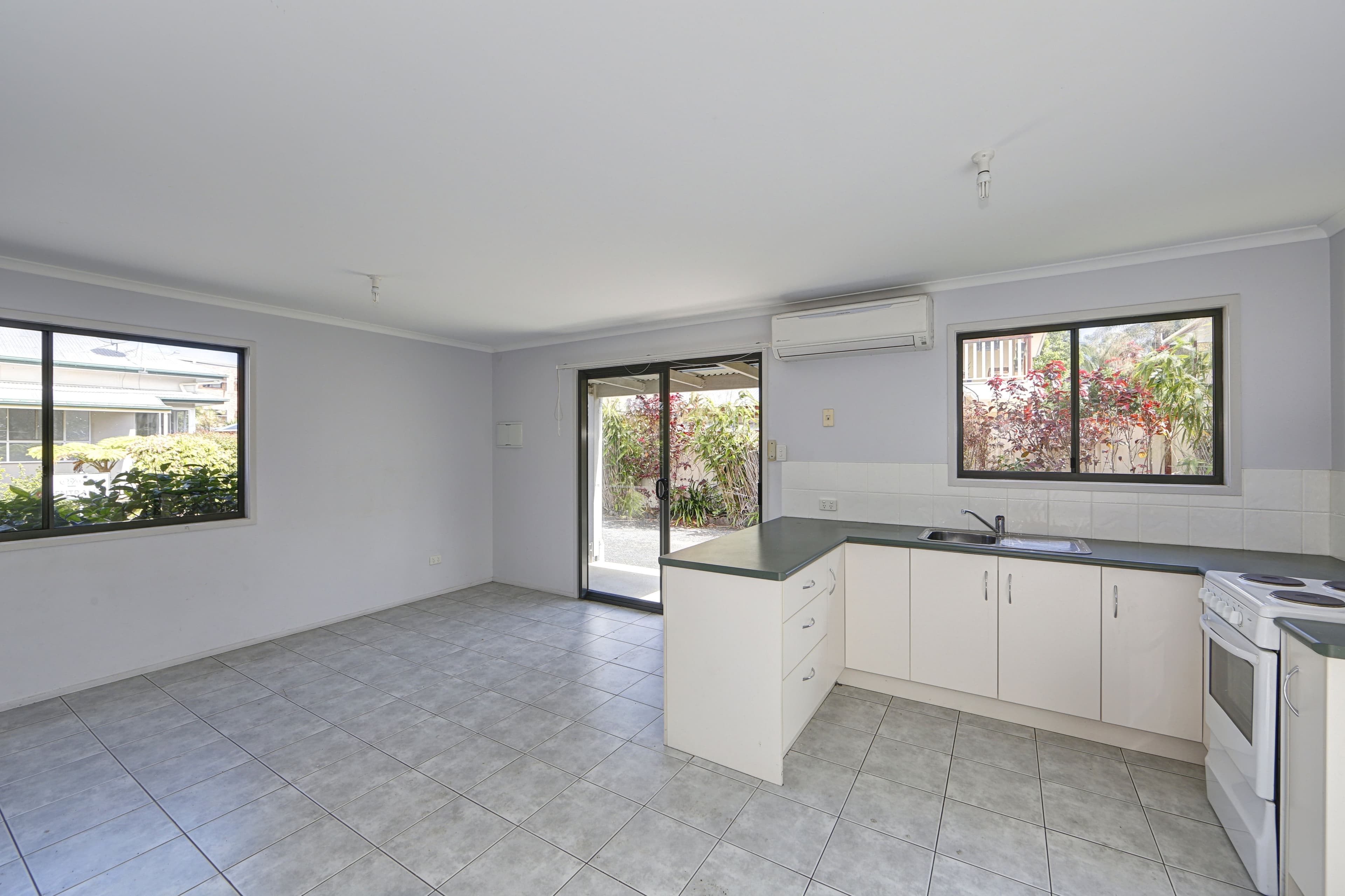 77 Woondooma Street, Bundaberg West QLD 4670, Bundaberg West - Thumbnail 3